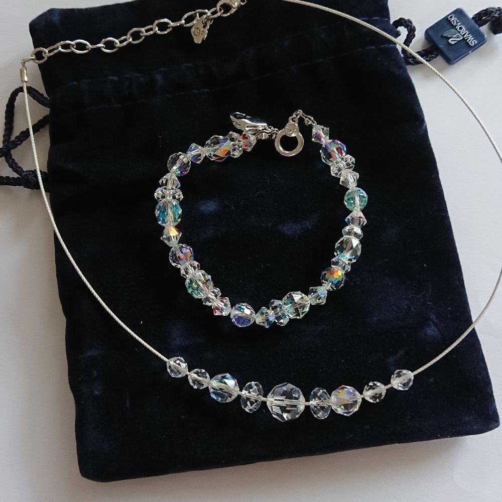Swarovski necklace & bracelets set